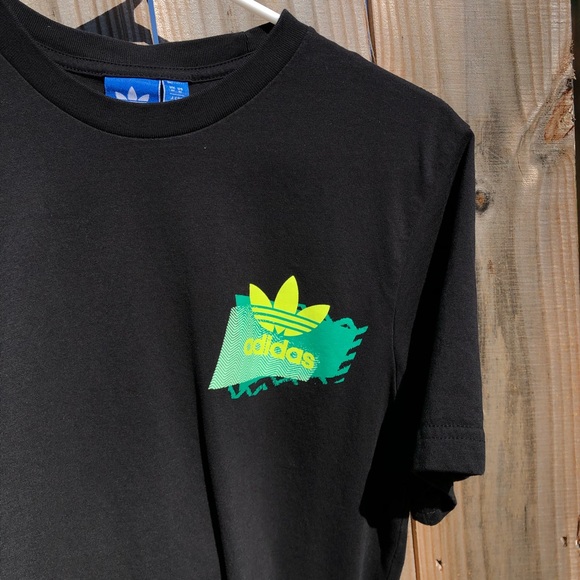 Adidas Black Shirt - Picture 4 of 6